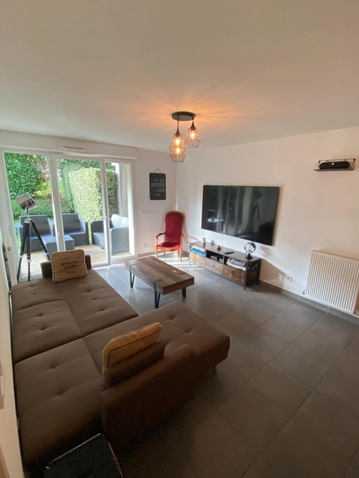 Agreable Loft Aux Portes De Bordeaux Artigues-près-Bordeaux Εξωτερικό φωτογραφία